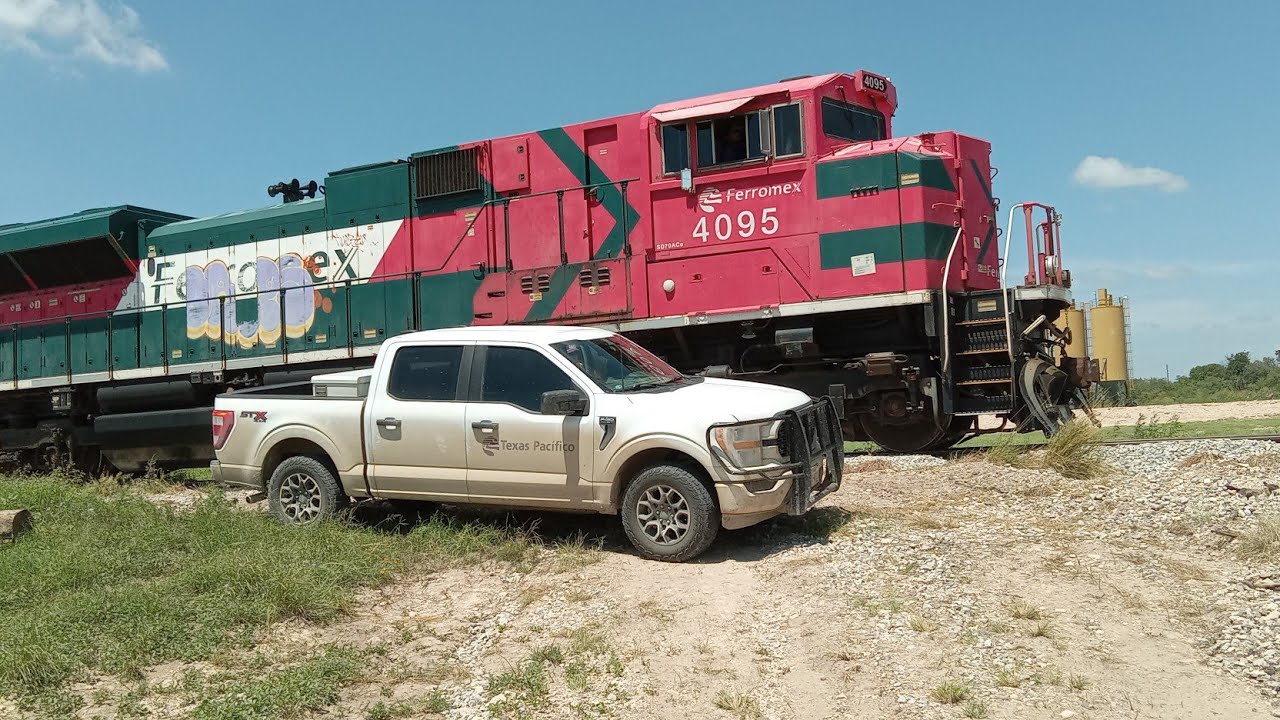 Txpf crossing Hughes st 7/19/25