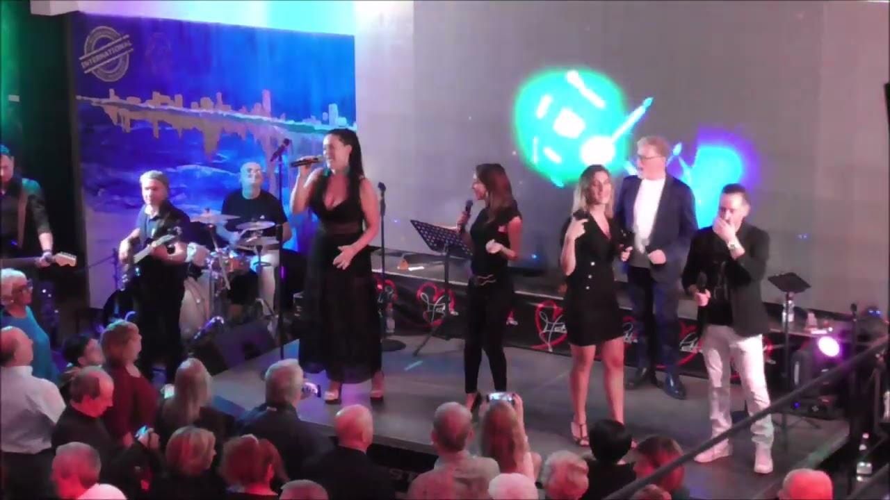 Lia Zorzetto /Serena Tarantino / Erika Bertonasco - Un mondo a colori