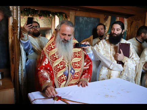 Video: Când Apa Este Sfințită în Bisericile Ortodoxe