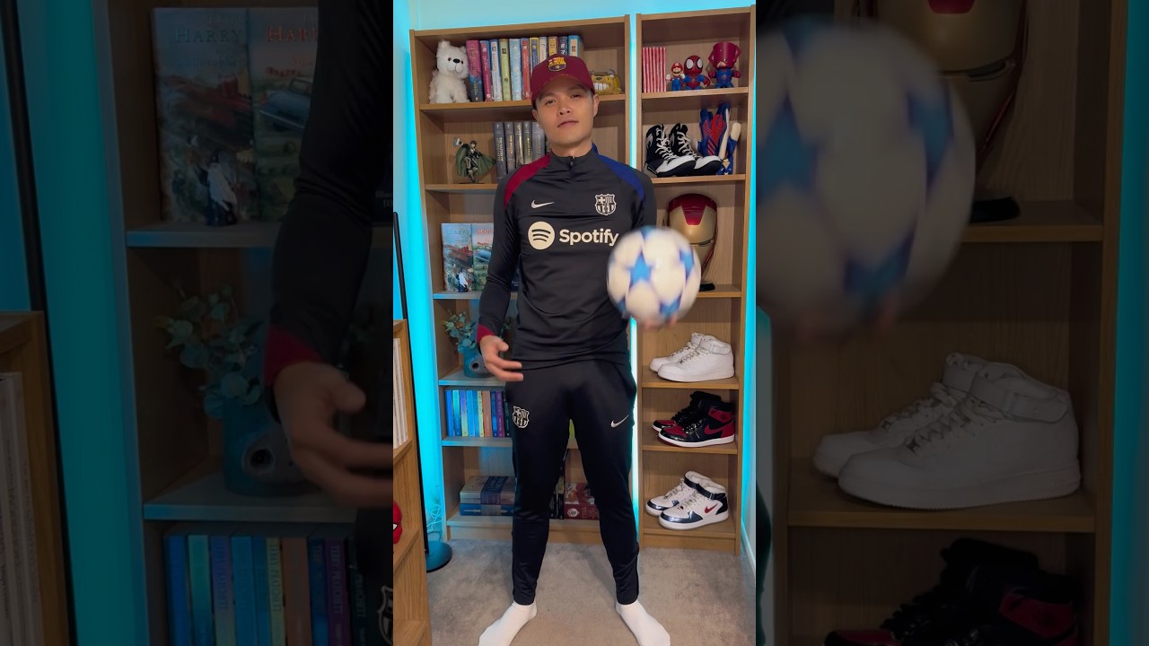 Got the new black Barcelona football tracksuit. What you think? 