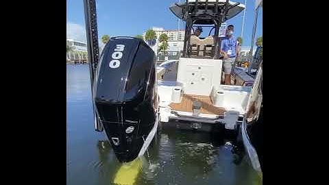 Mercury Marine FourStroke V8 300hp Sport Exhaust Mode