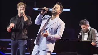 David Bisbal y Luis Fonsi interpretan "Aquí estoy yo" con Pablo López al piano