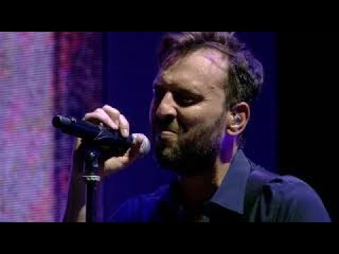 &quot;Stella di Mare&quot;. Cesare Cremonini e Lucio Dalla. Live dallo Stadio Euganeo, Padova.