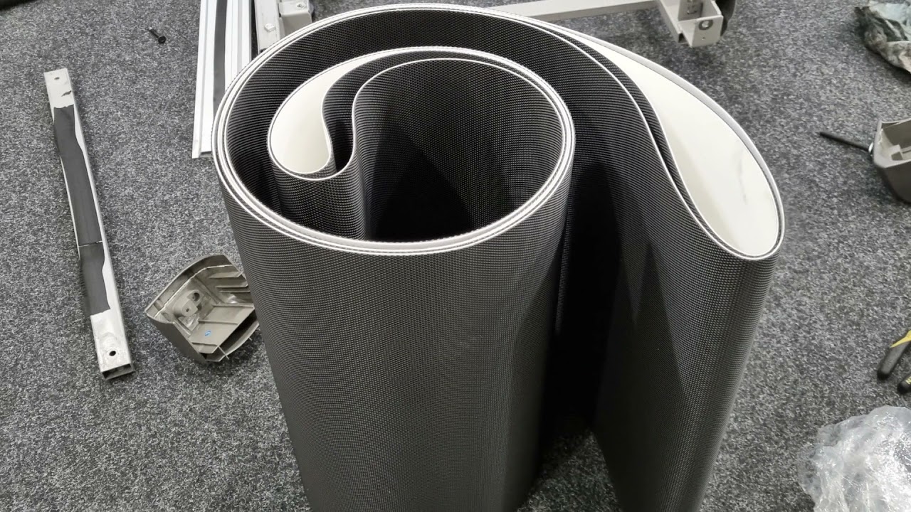 Замена полотна на беговой дорожке Spirit CT800 - YouTube