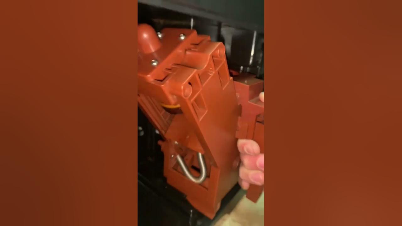 Мерол В конце дня - YouTube