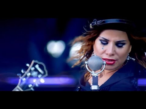 Rus pornosini tomosha qiling: eshakni yalash