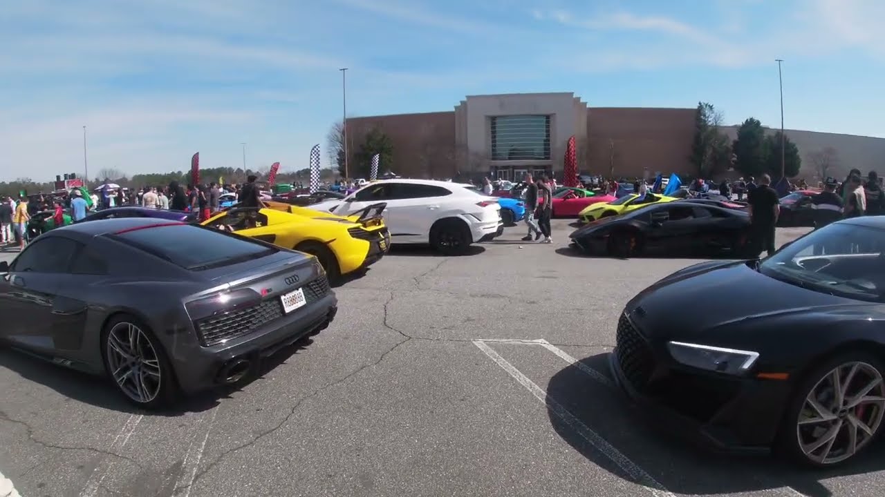 Audi R8's Take Over C&O ? : SRT 10 Vipers, Lambo STO's & More.