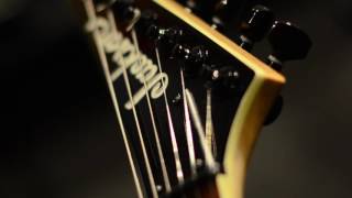 A Minor Rock Guitar Backing Track (80 bpm) chords