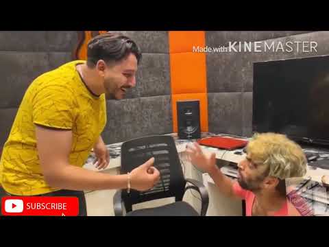 لما تقابل واحد صاحبك وحشك وتعرف انه لسه جي من عند قريبة المريض بكورونا