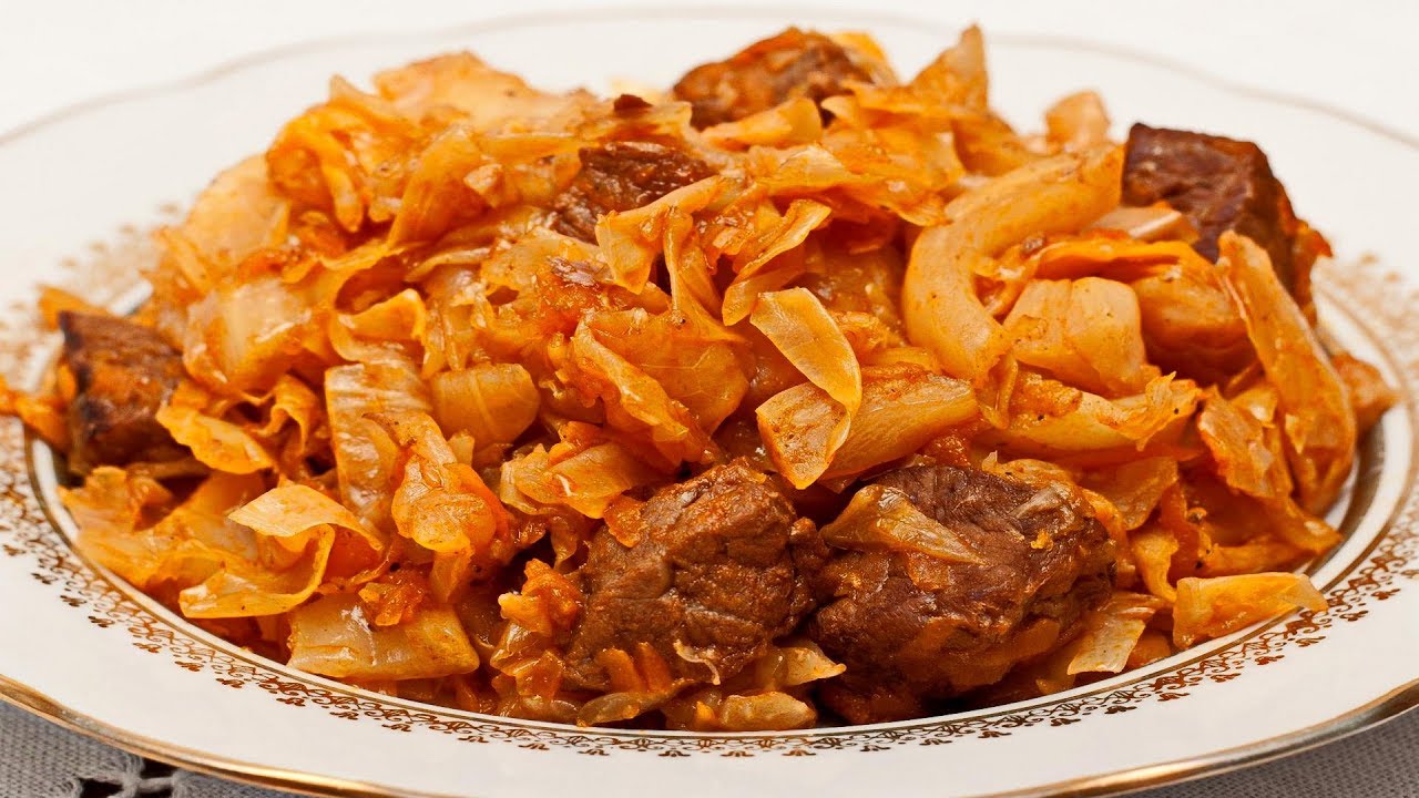 тушеная кислая. тушеная свежая капуста. тушеная кислая. картошка с квашеной капустой. тушеная кислая.