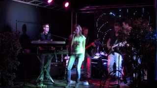 Download Lagu Feel The Riddim - Basement Live Deel 3 MP3 Download Lagu Feel The Riddim - Basement Live Deel 3 MP3