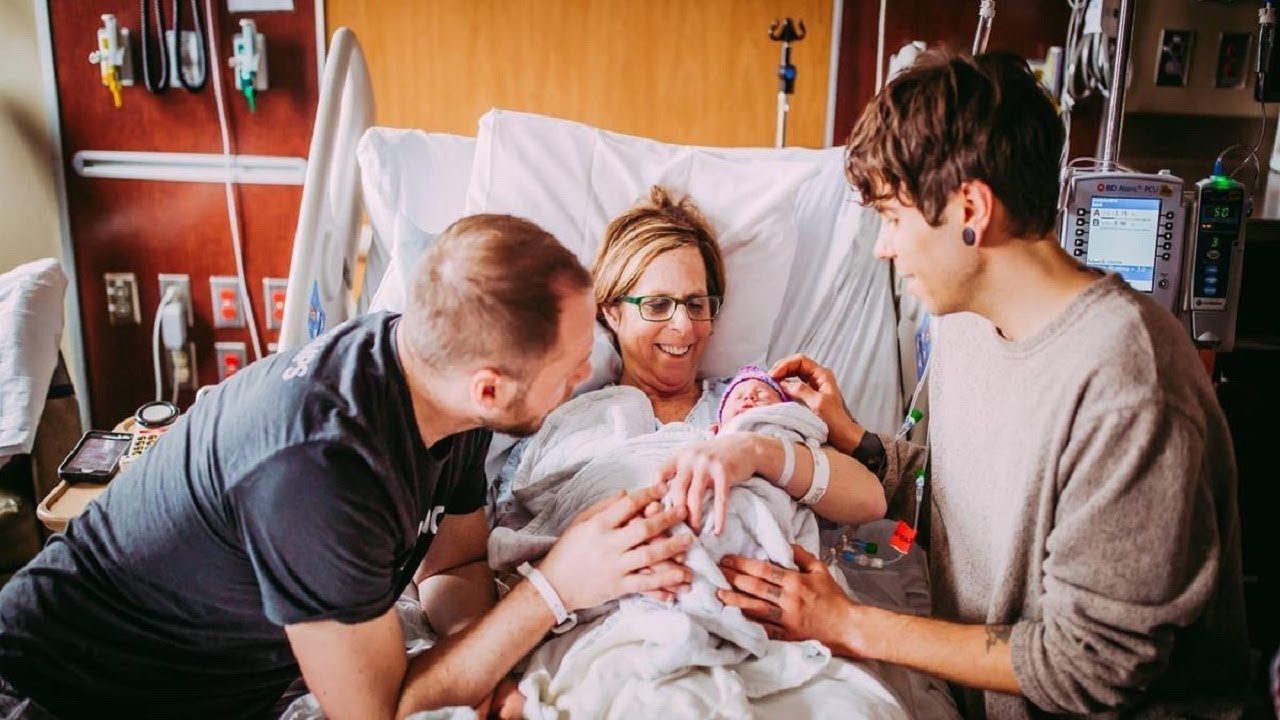 At the Age of 61 This Woman Gave Birth to Her Own Granddaughter