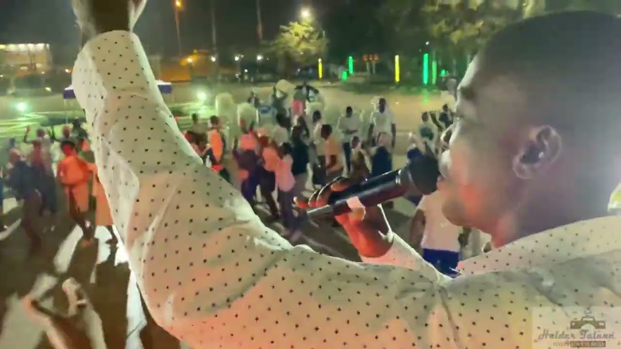 Nkembo Tocoista.  Banda Essêncial