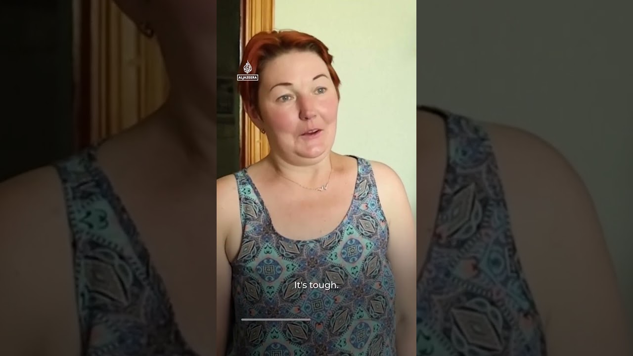 Daytime Russian strike kills three in Zaporizhzhia | AJ #shorts
