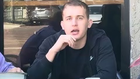 Officer disregards the first amendment 