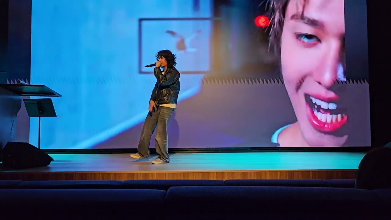 Rayan's Impromptu Performance of Cortis' Fashion