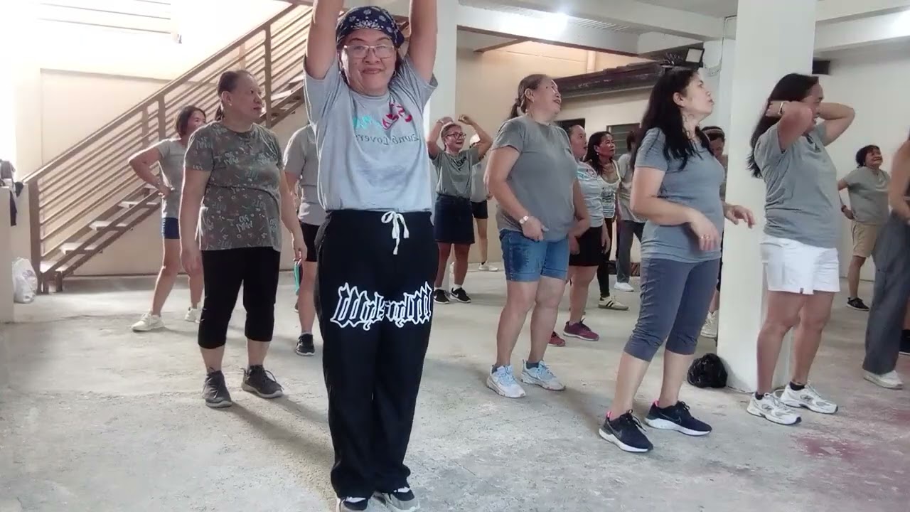 Zumbasisbrogray🌸🩵🩶SODA pop,GOLDEN🌼/coach Niño