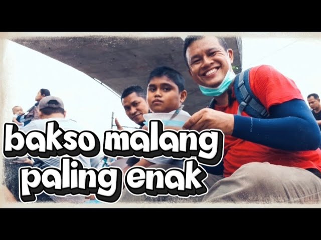BAKSO MALANG PALING ENAK DI BAWAH FLYOVER CAKUNG
