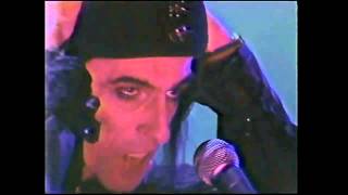 Vignette de la vidéo "Alice Cooper - Clones (We're all) - HD"