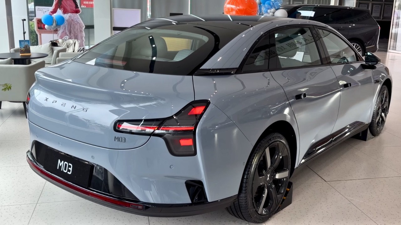 モグページ Tesla Killer for $16k? 2026 Xpeng MONA M03 - YouTube