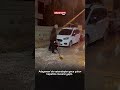 Adıyaman’da vatandaşlar akşamları yollardaki çukurları kendi imkanlarıyla kapatmaya çalışıyor. #bel