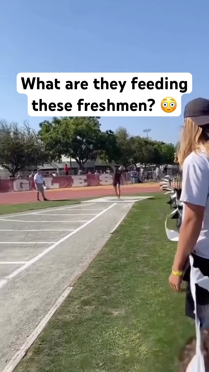 These freshmen are DIFFERENT ?? #shorts