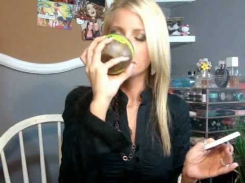Macadamia Natural Oil Vs Moroccan Oil Macadamia Natural Oil Vs Moroccan Oil