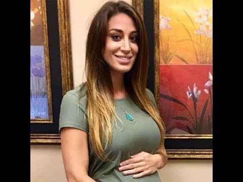 The Bachelor's Vienna Girardi Reveals She Lost Twins in Miscarriage