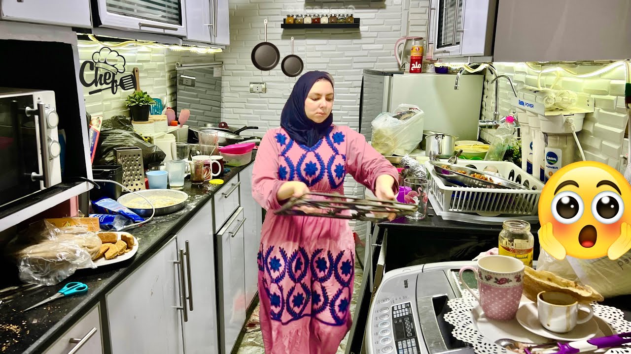 ده حالي انا ومطبخي بعد العزومه ولا كأني هجرته من سنين بس علي  مين 💪