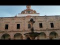 Palacio Clavijero y su fuente, en Morelia, Michoacán