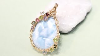 【明成】天然石ジュエリーデザイナー Yuga ワイヤーアートが自然の宝石を包み込む