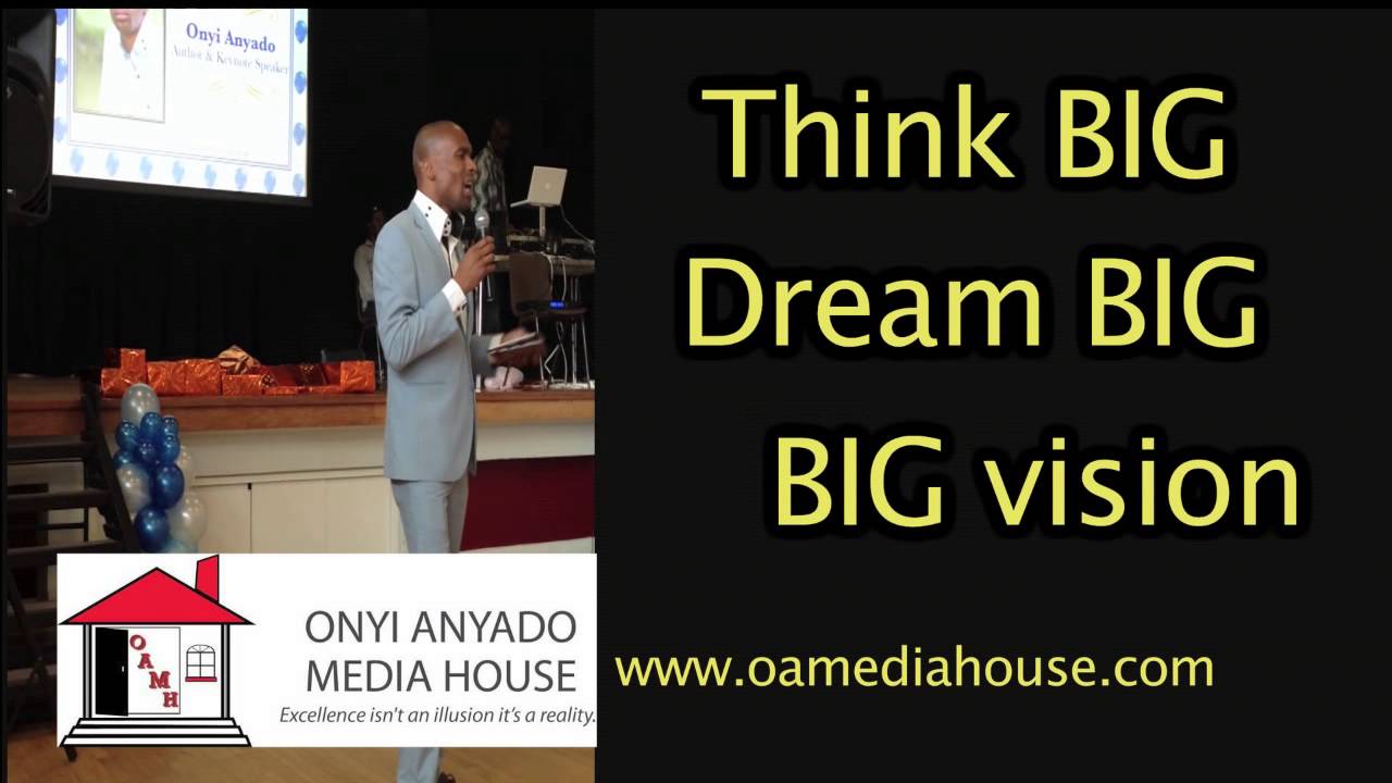 Onyi Anyado delivering his keynote on vision and entrepreneurship at a business award dinner.