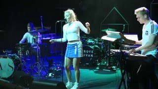 Astrid S -  Hurts So Good (Live from La Cigale - Paris)