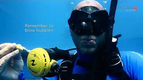 PADI IDC Gili Islands - Divemaster Skills old style - Air Depletion Alternate air source low res