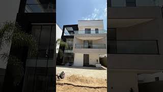 Luxury 6 Bedroom Fully Detached Duplex with Pool and Cinema for Sale.Location: Lekki Phase 1,