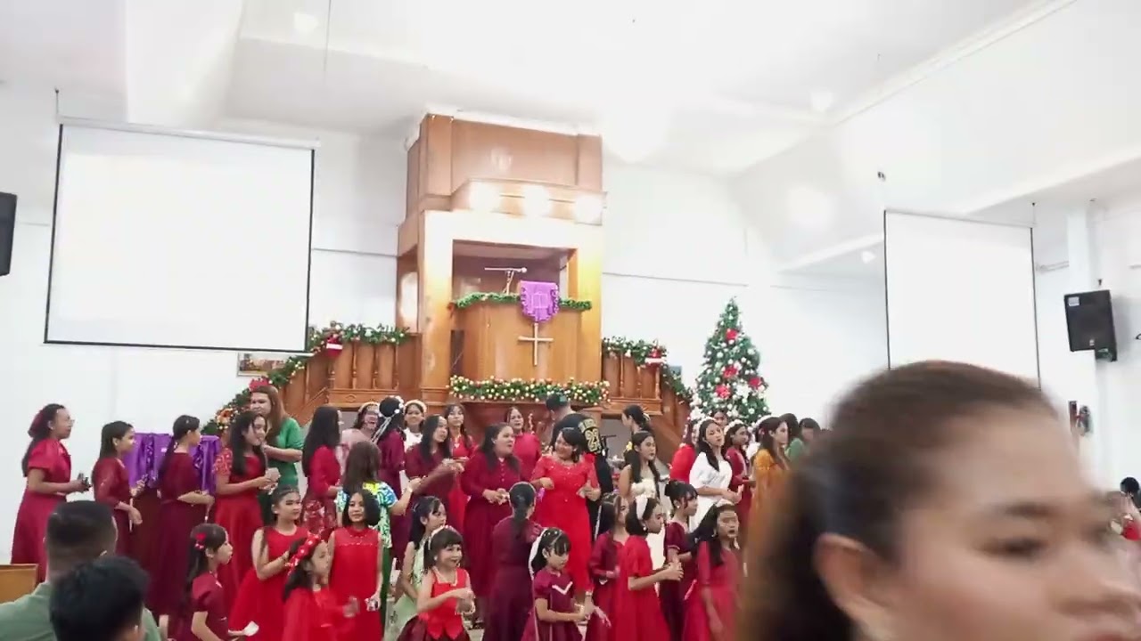 Giliran putri yang menari ☺️ 