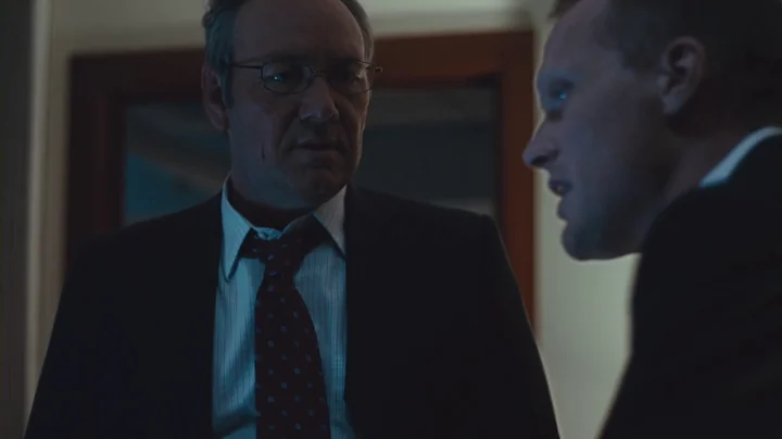 Margin Call (2011) - Searching for Eric Dale & Sam meets with Will [HD 1080p]