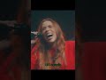 Um Coração Divino: O Desejo Ardente no Palco #shorts