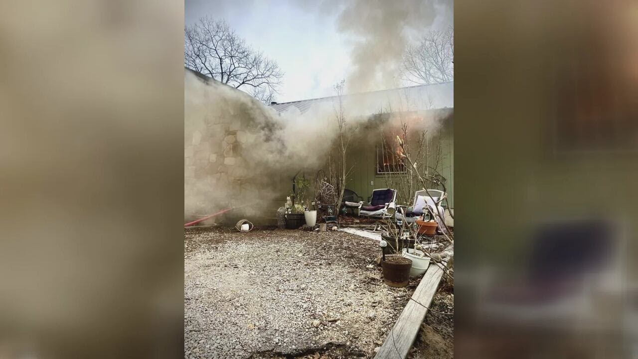 Three pets killed in a house fire in Stone County, Mo. - YouTube
