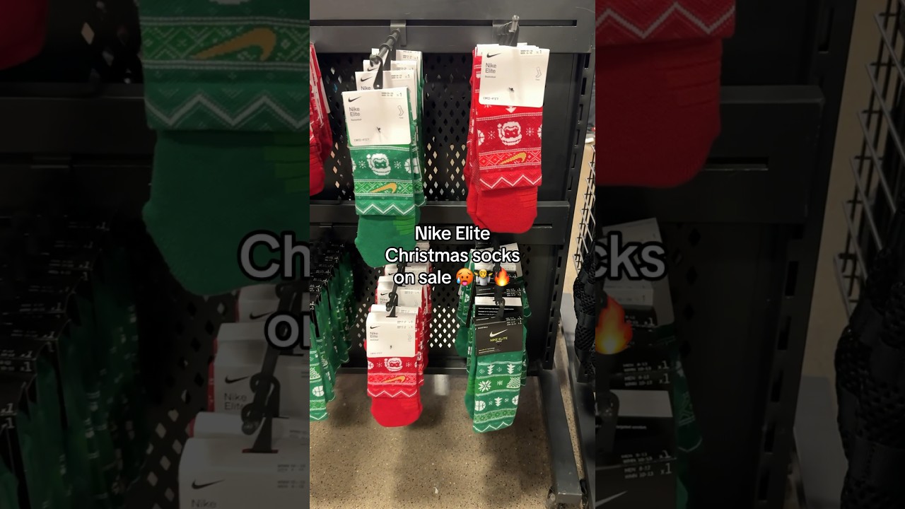 NIKE ELITE CHRISTMAS SOCKS ON SALE?! 🥵