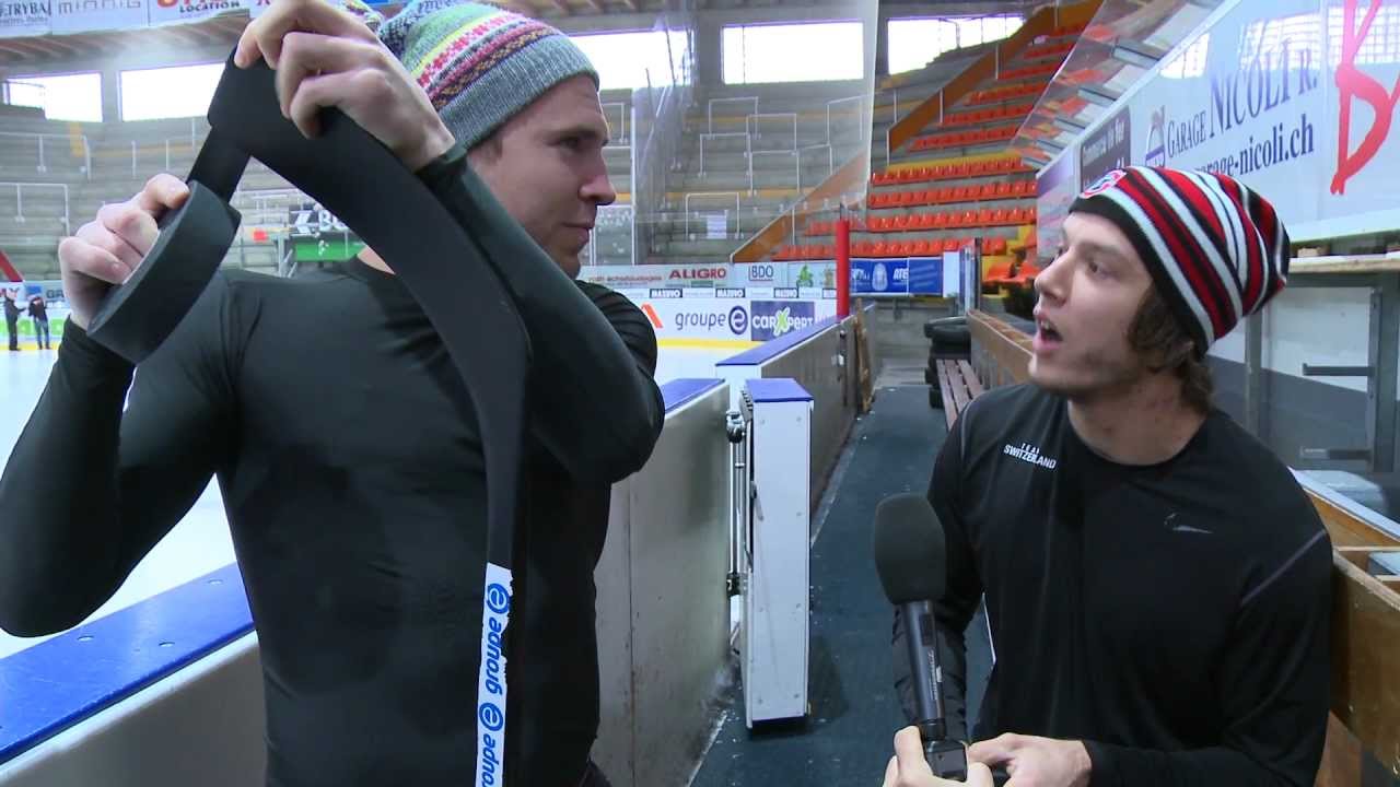 HC Fribourg-GottÃ©ron - Bonnes FÃªtes - YouTube