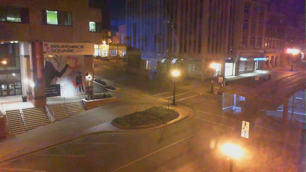 King Street Cam 24/7 Live Stream from King St. Saint John, New