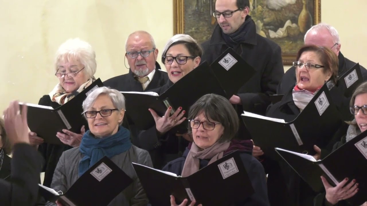 Nagyatádi Vegyeskar Örvend Világ című ünnepi hangversenye