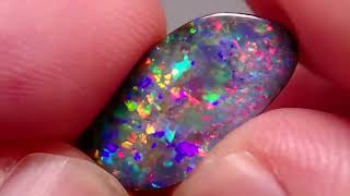 特級】ボルダーオパール 4.25ct - 天然オパールルース・原石専門