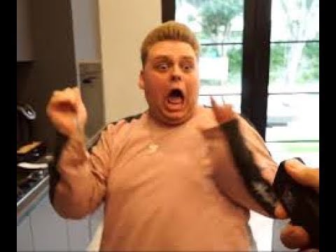 Vidéo: Valeur nette de Nick Crompton : wiki, marié, famille, mariage, salaire, frères et sœurs