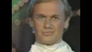 petra janů - trh ve scarborough; všechno tvé, a parta válí