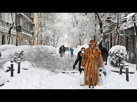 Vidéo: La tempête Filomena frappera-t-elle la Grande-Bretagne ?