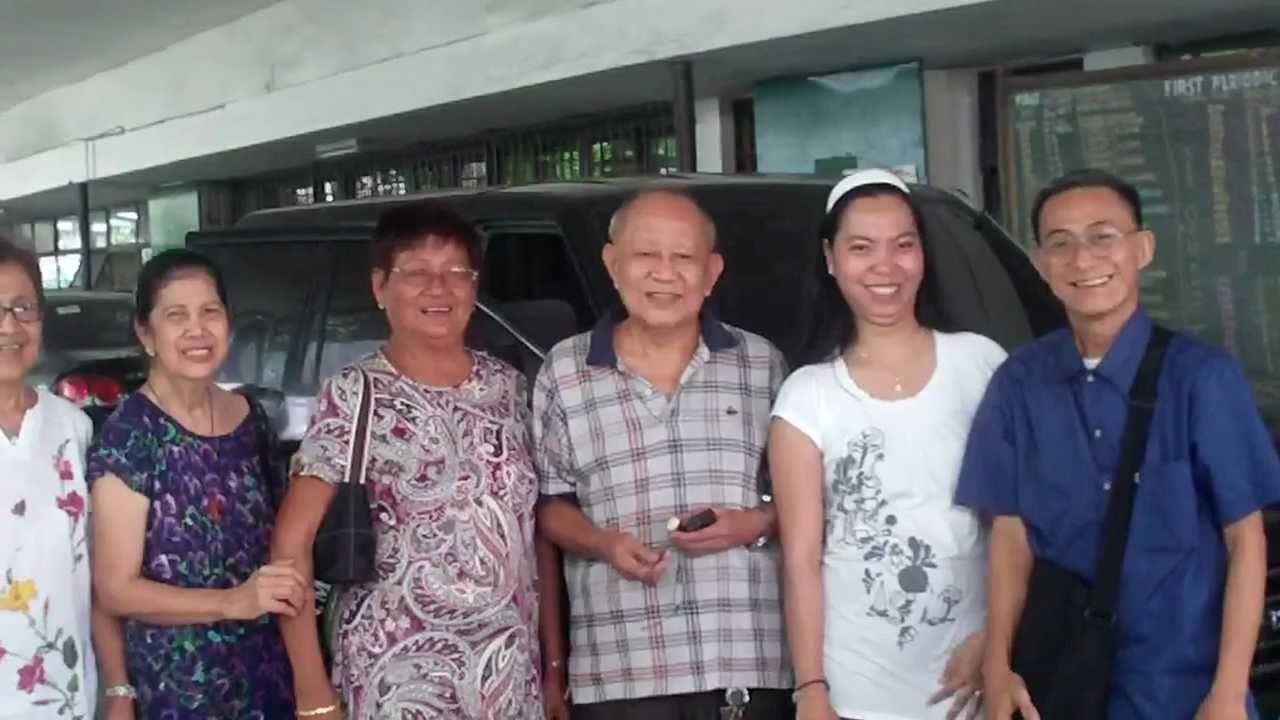 HPIM2108.MOV TURNOVER OF THE VAN TO VMHS PRINCIPAL Mrs. Blas Aug 18, 2012