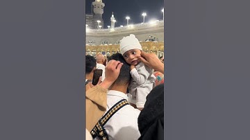 masaallah small kid in kaaba 🕋#kaaba #kids #makkah #shorts #subscribe