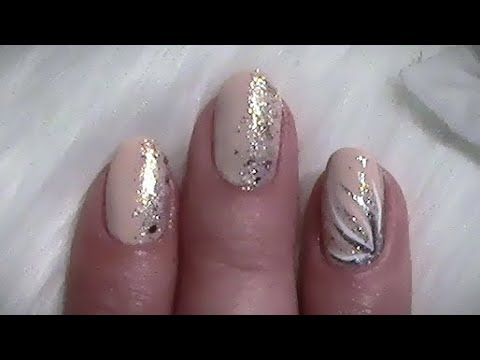 Einfaches Nude Nageldesign für kurze Nägel selber machen ...